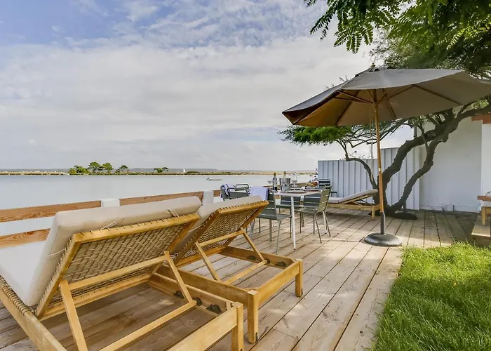 Mimbeau Леж-Кап-Ферре